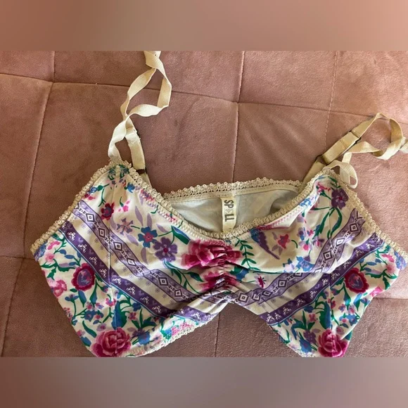 SPELL & The Gypsy Babushka Mary Kate Gown lavender oversized fit with bra - Picture 6 of 14